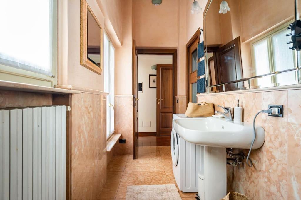 Duomo Apartment Brescia megye Kültér fotó