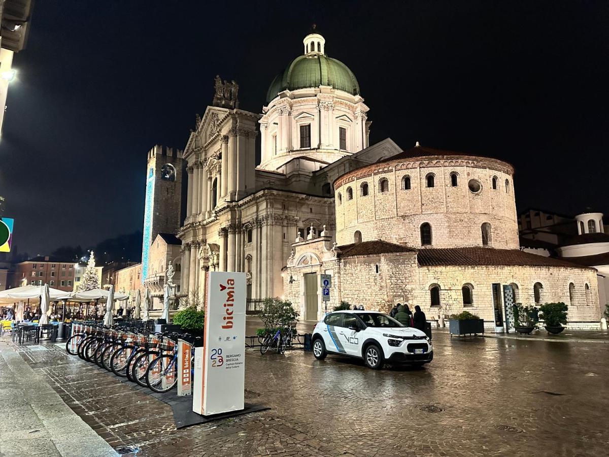 Duomo Apartment Brescia megye Kültér fotó